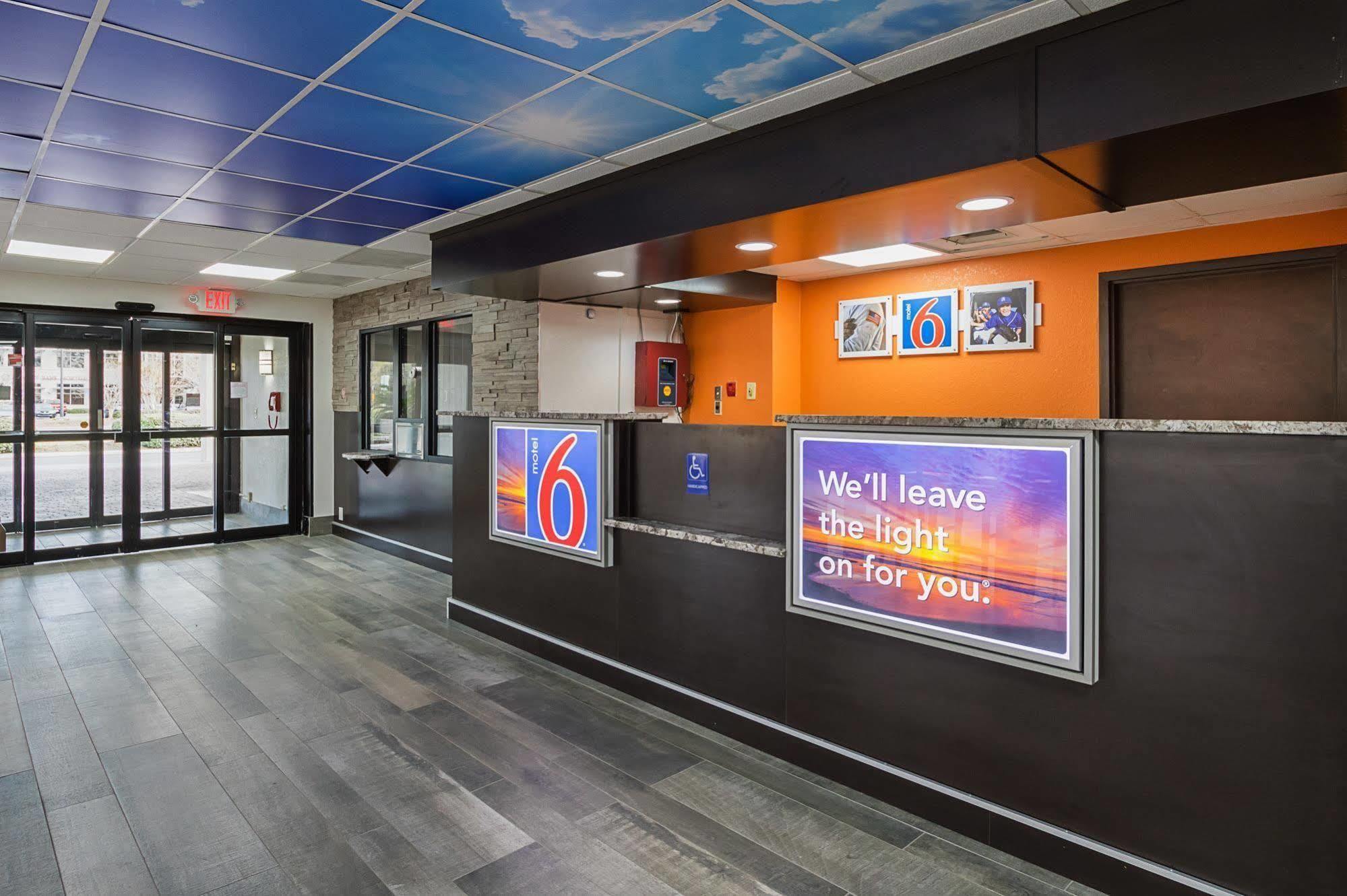 Motel 6-Savannah, Ga - Midtown Exterior photo